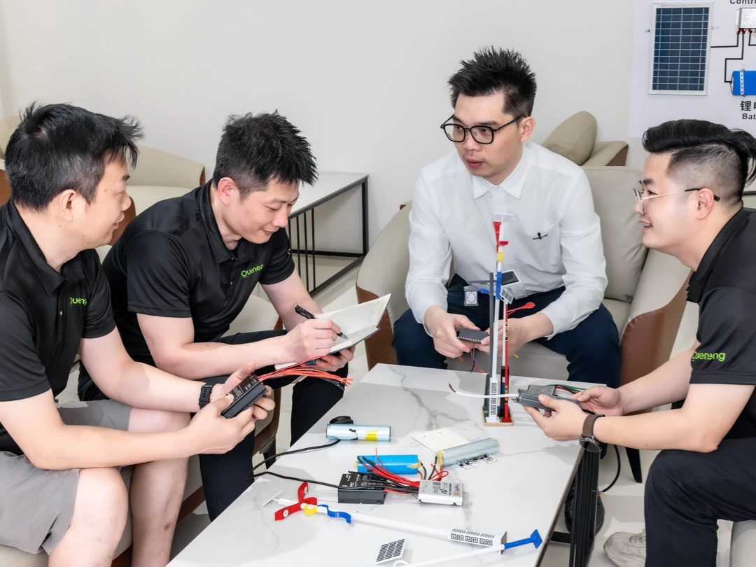 Engineering consultation for solar street light system design and optimization