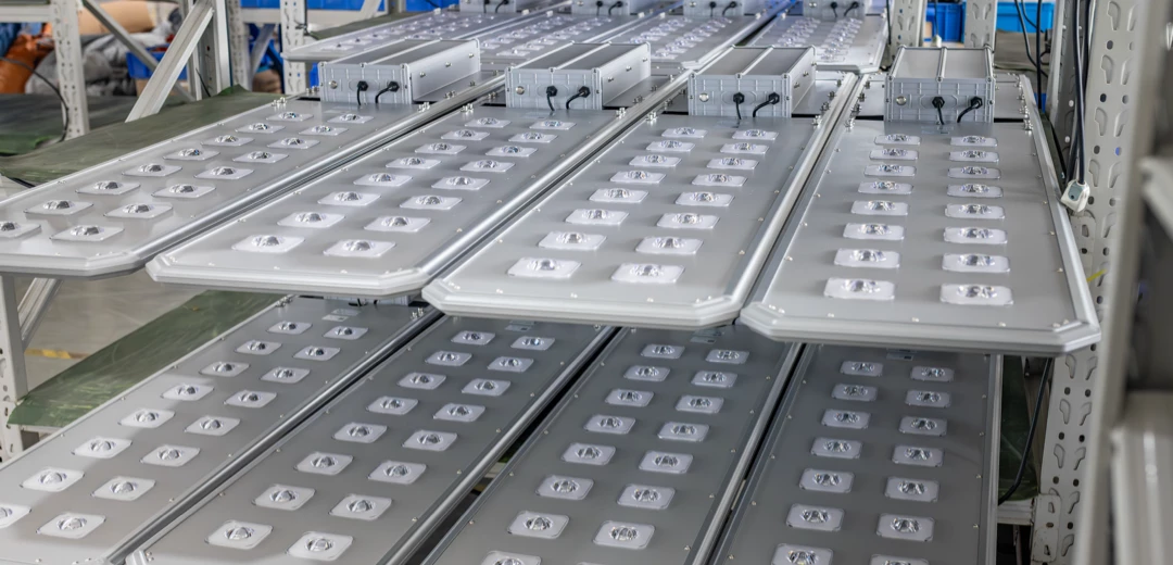 Functional testing of solar street light systems