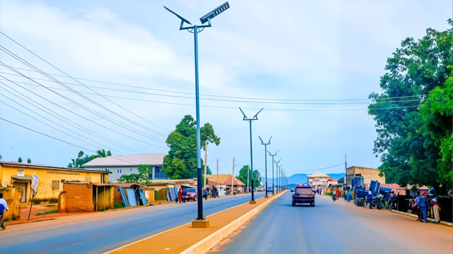 Long lasting solar street lighting for infrastructure projects