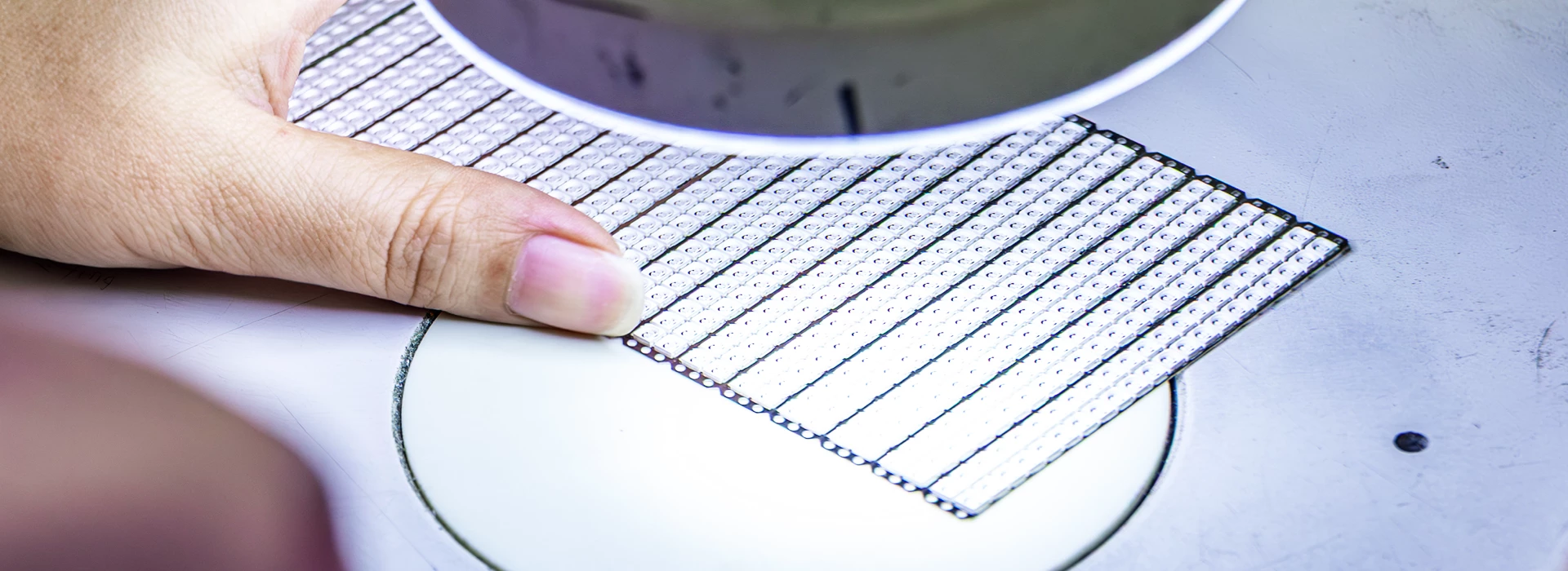 Quality assurance procedures for solar street light manufacturing