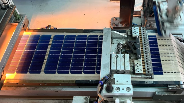 Queneng monocrystalline solar panel for off-grid solar street lighting systems